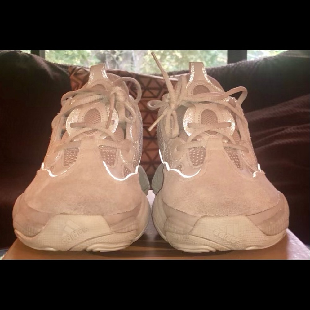 Men’s Yeezy Adidas 500 in salt